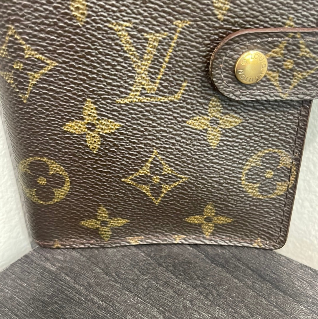 SOLD! Louis Vuitton Monogram Agenda PM