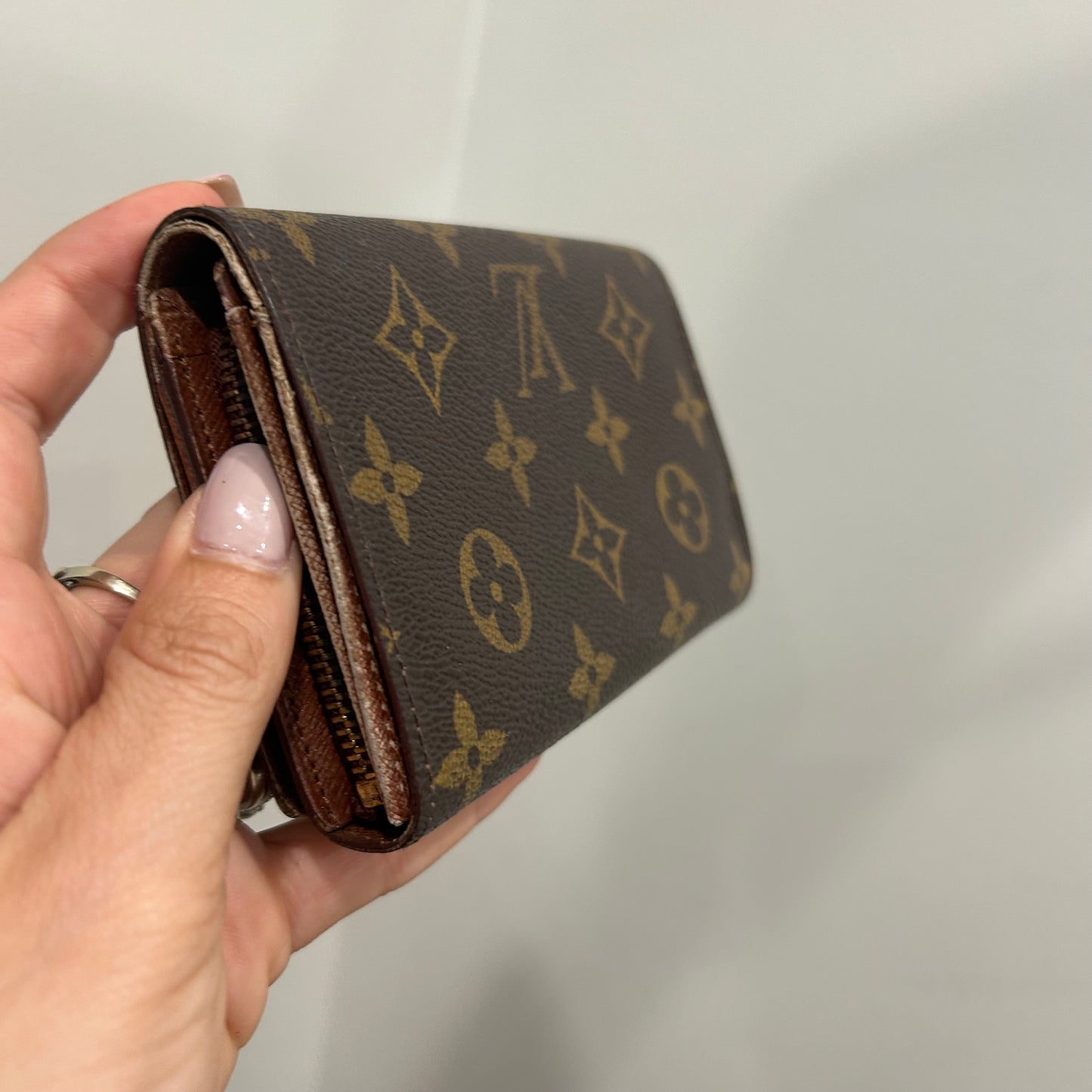 #108 LOUIS VUITTON Wallet