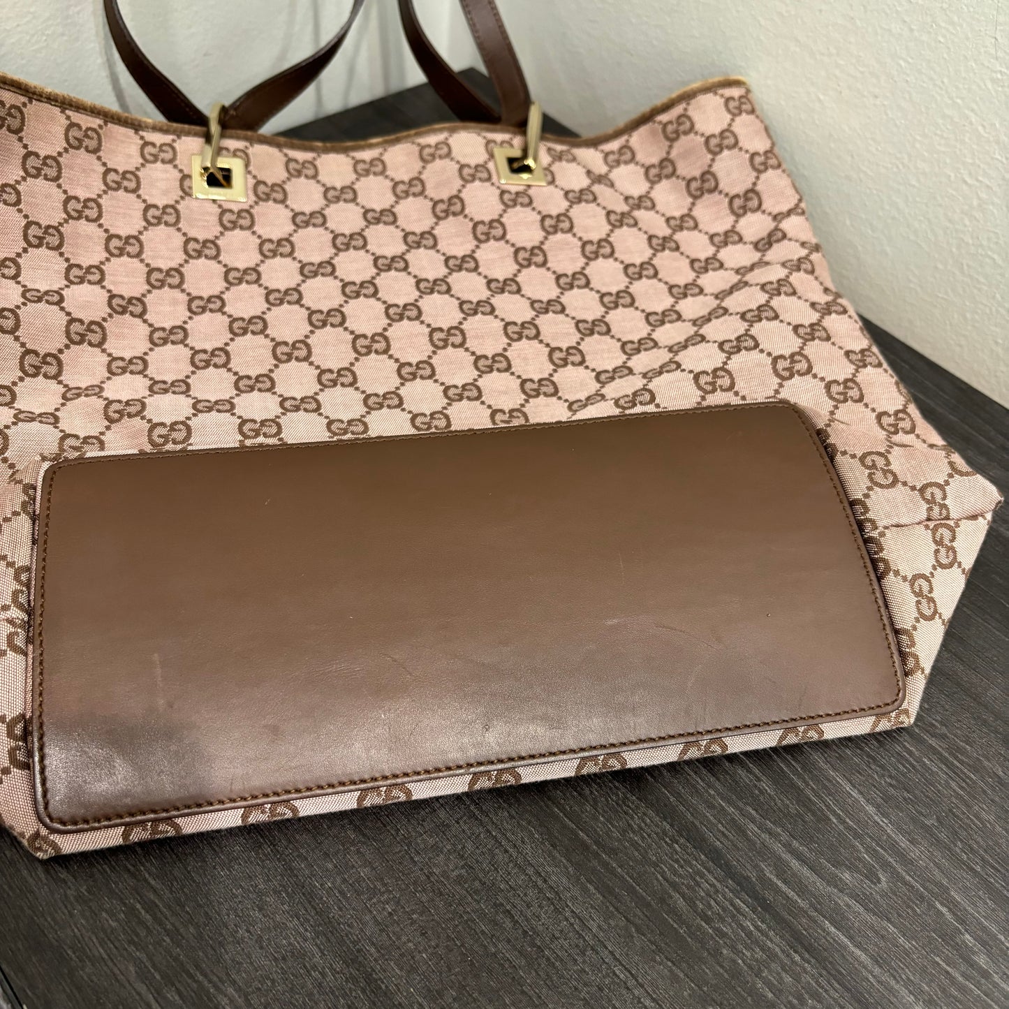 #324 GUCCI Tote