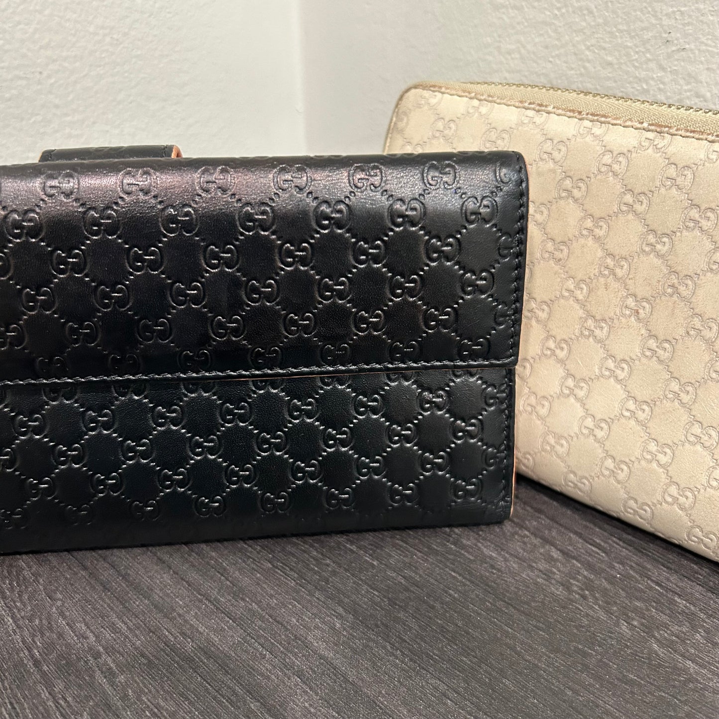 CLEARANCE Gucci Wallets Set of 2