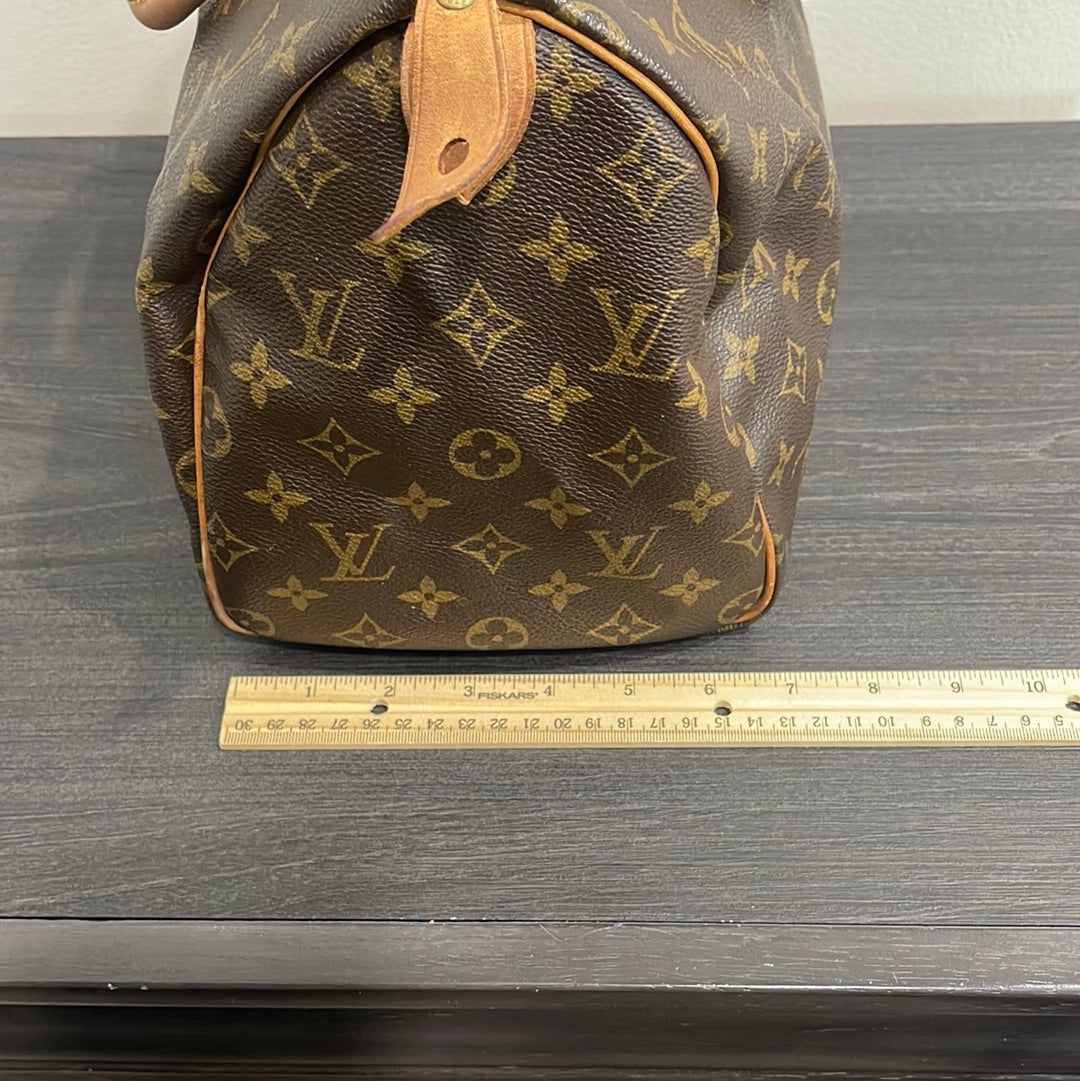 SOLD! Louis Vuitton Speedy 30