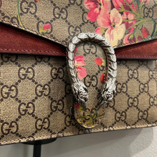 1081 GUCCI Blooms Dionysus Mini MSRP $2700
