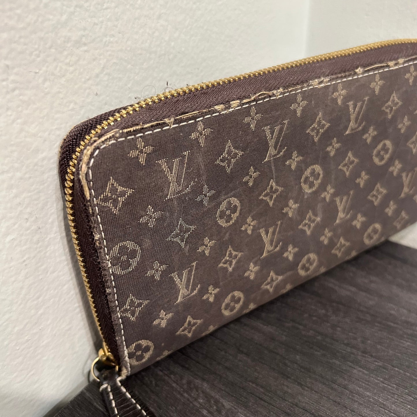 SOLD! Louis Vuitton Mini Lin Zip Wallet
