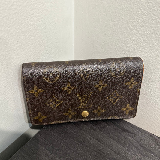 #105 LOUIS VUITTON Wallet