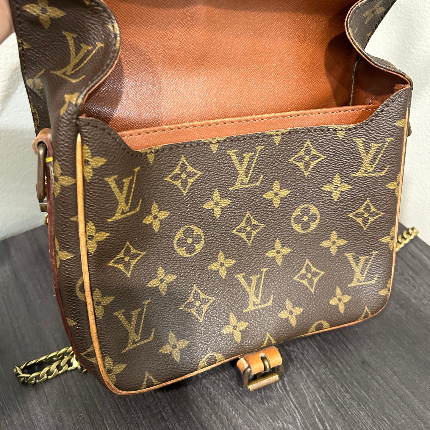 Louis Vuitton Vintage Cartouchiere