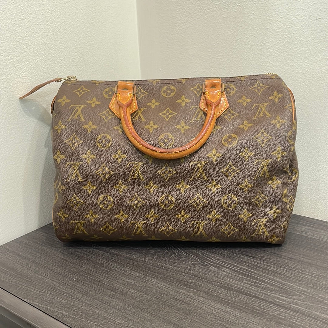 SOLD! Louis Vuitton Monogram Speedy 30