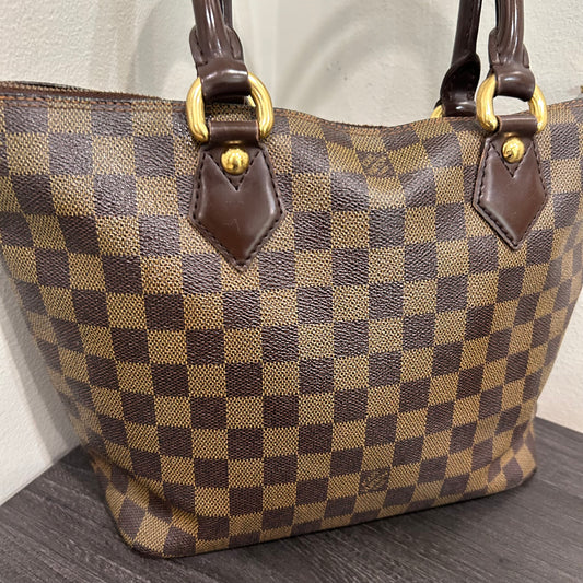 #108 LOUIS VUITTON Damier Saleya PM