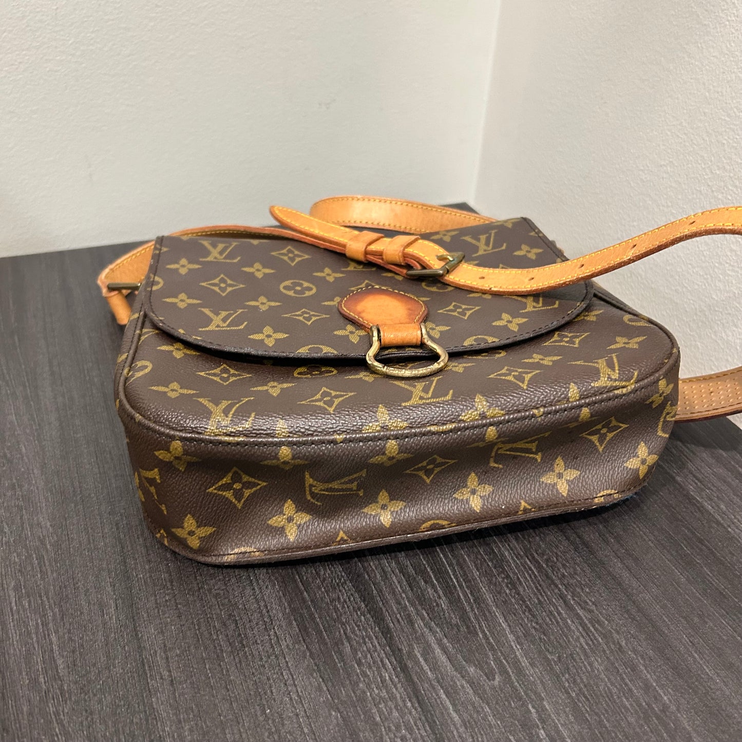 #402 LOUIS VUITTON Saint Cloud GM