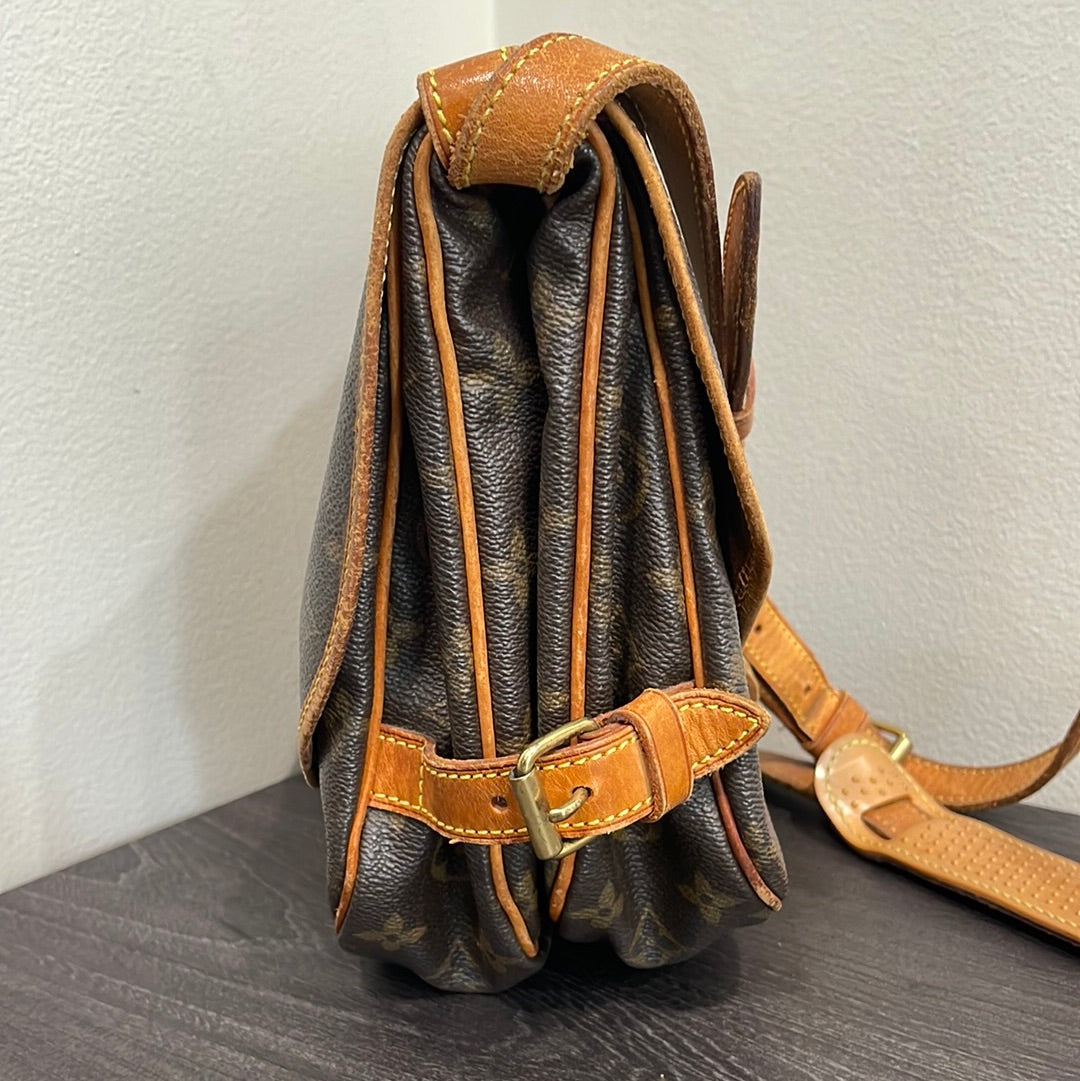 SOLD! Louis Vuitton Monogram Saumur 30