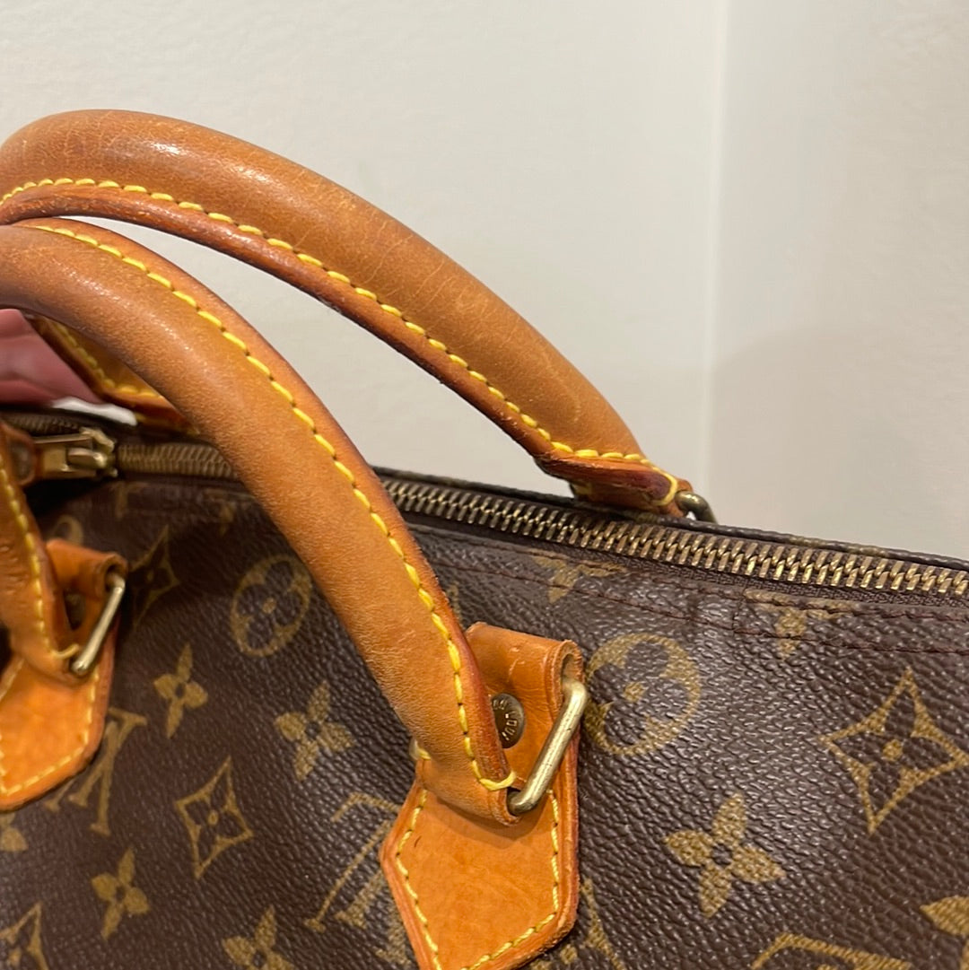 SOLD! Louis Vuitton Speedy 30