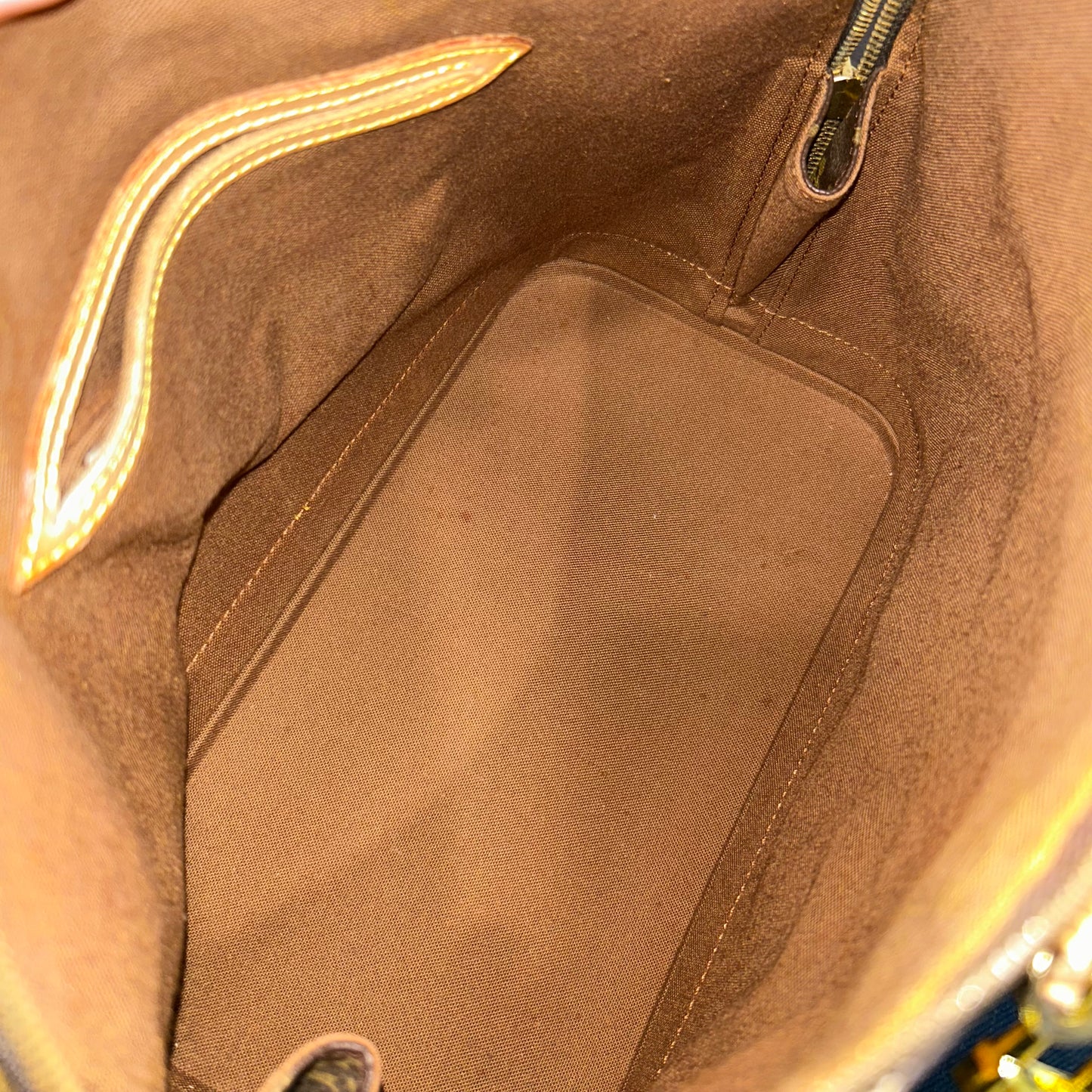 #507 LOUIS VUITTON Alma