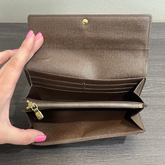 SOLD! Louis Vuitton Damier Wallet