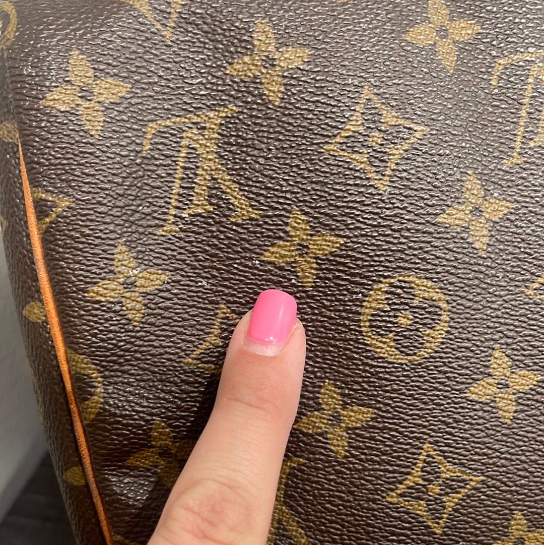 SOLD! Louis Vuitton Speedy 30