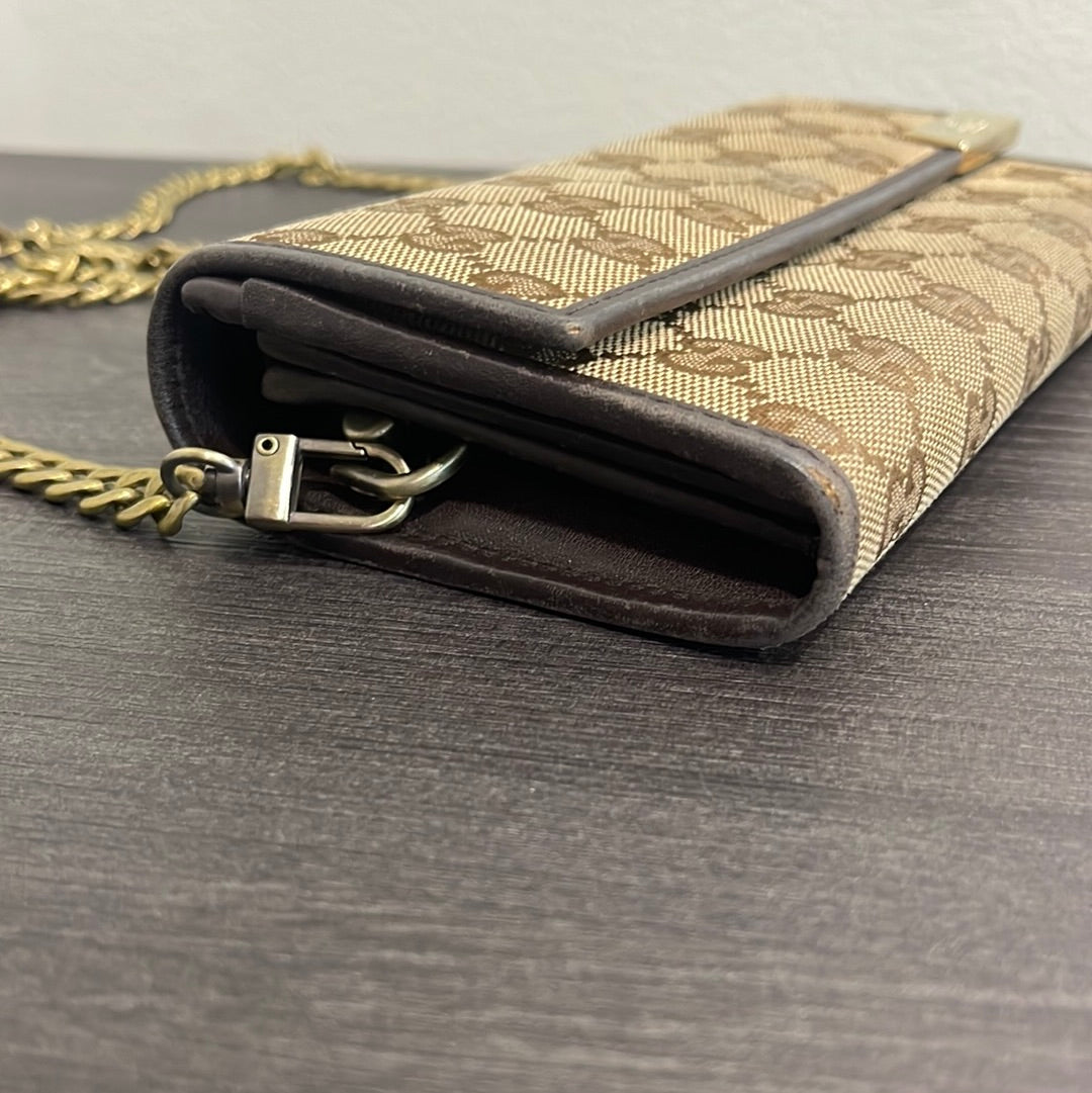SOLD! Gucci GG Wallet on Chain