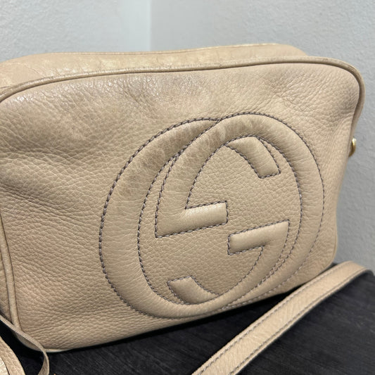 #413 GUCCI SoHo Beige Crossbody