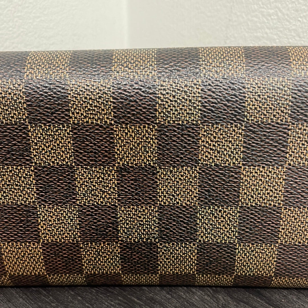 SOLD! Louis Vuitton Damier Wallet