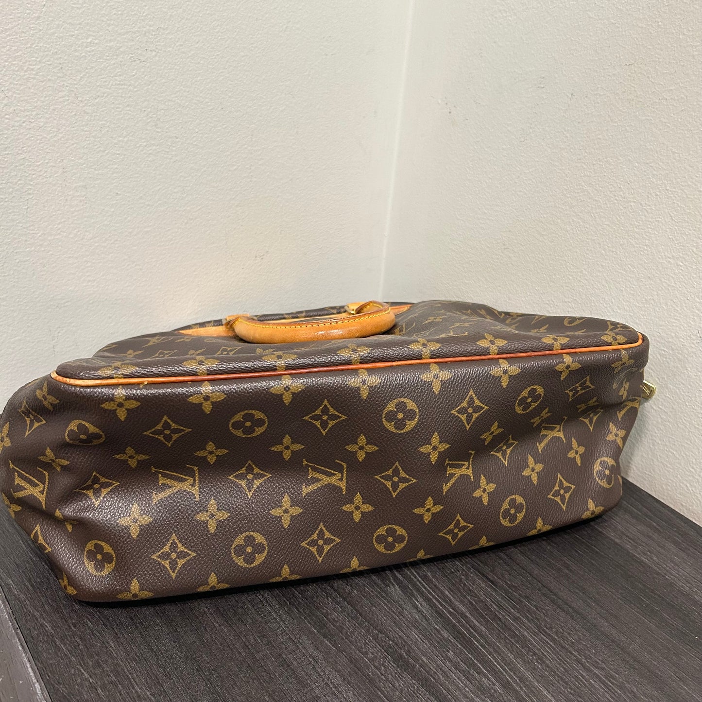 1061 LOUIS VUITTON Deauville