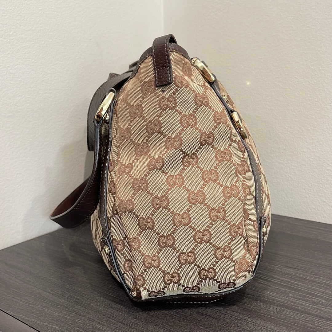 SOLD! Gucci GG Canvas Tote