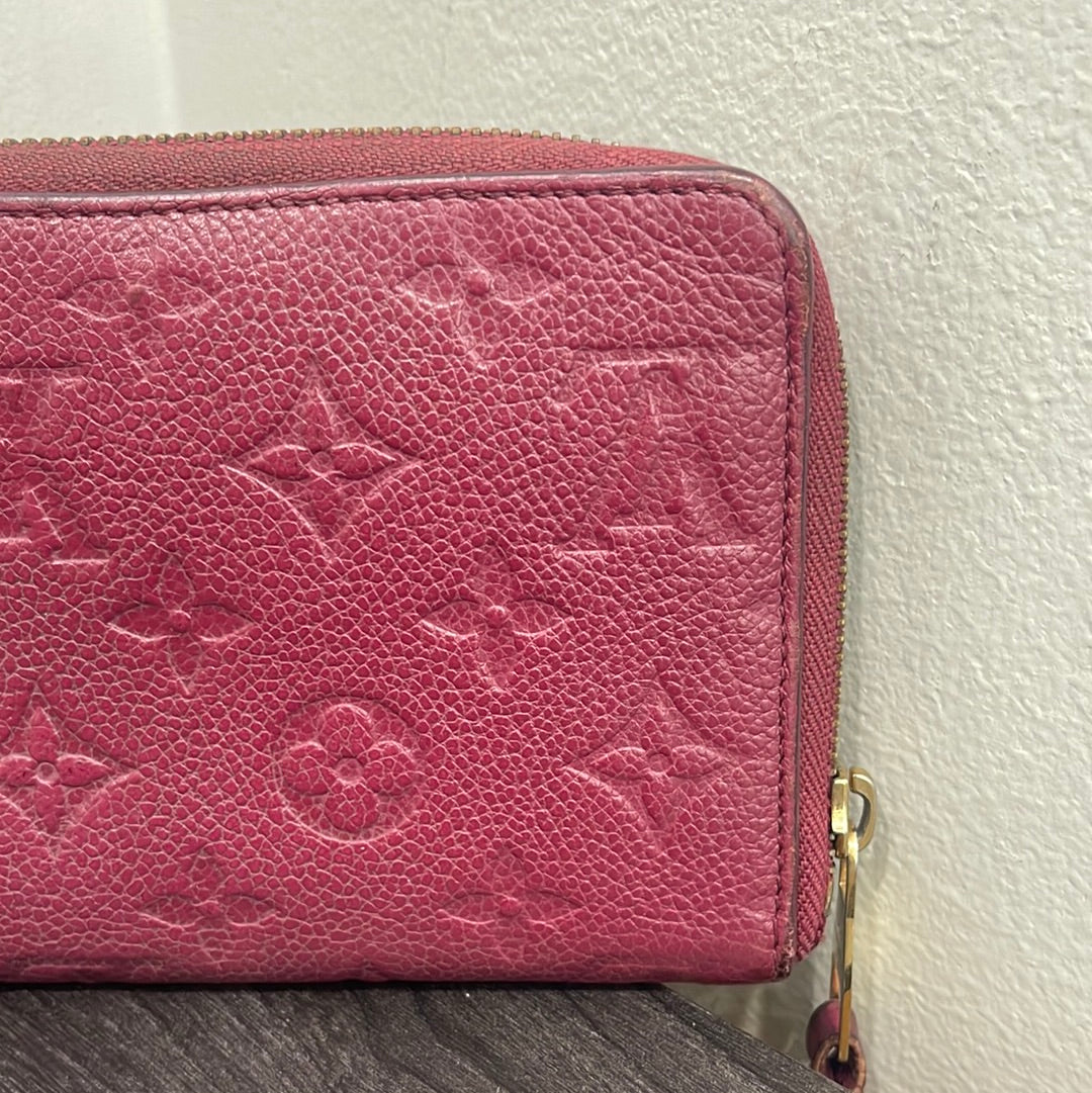 SOLD! Louis Vuitton Empreinte Zippy Wallet