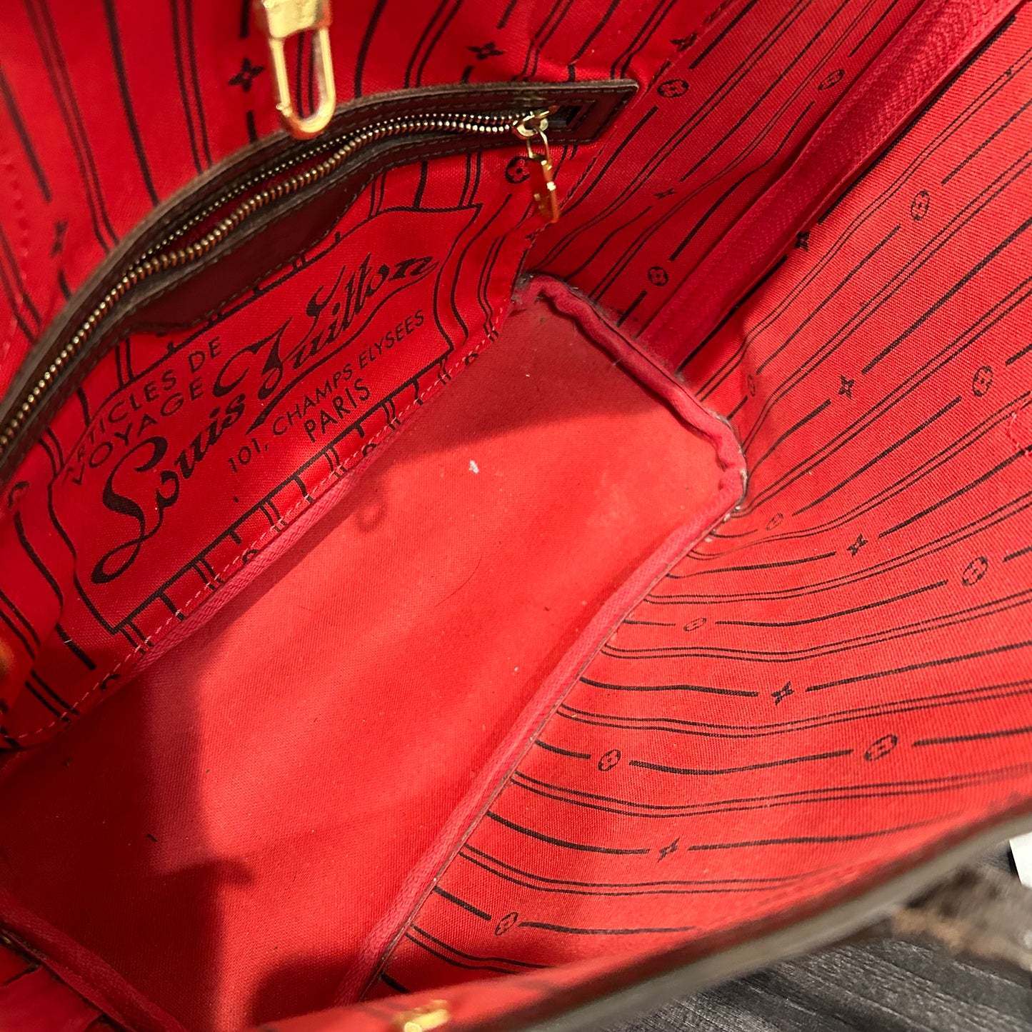 Louis Vuitton Damier Neverfull PM