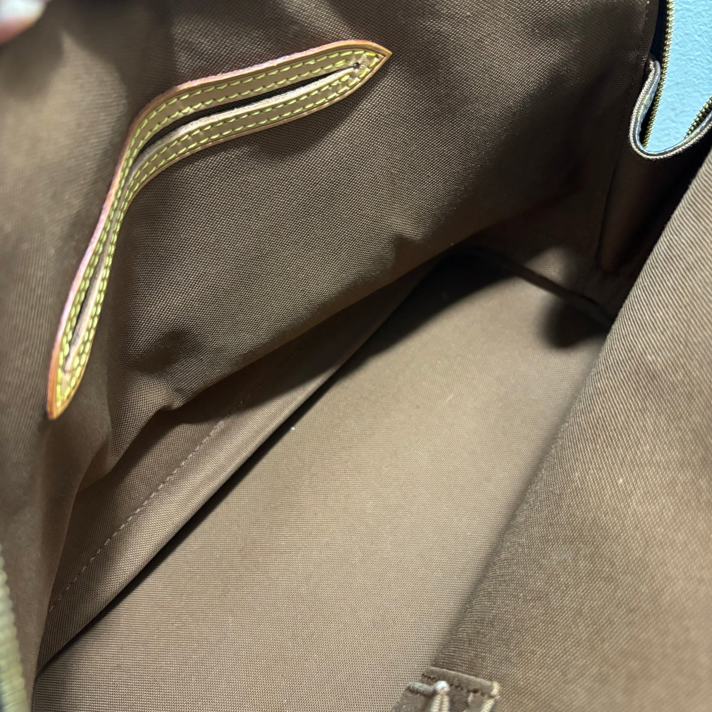 #249 LOUIS VUITTON Alma