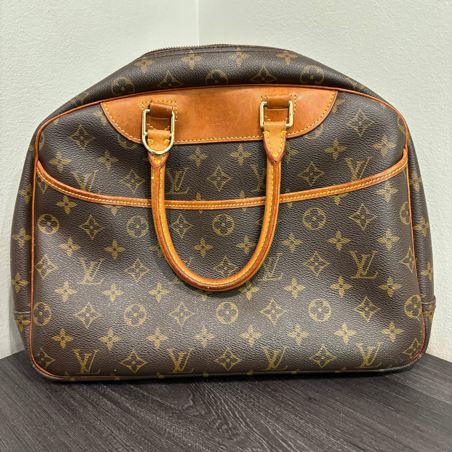 #326 LOUIS VUITTON Deauville