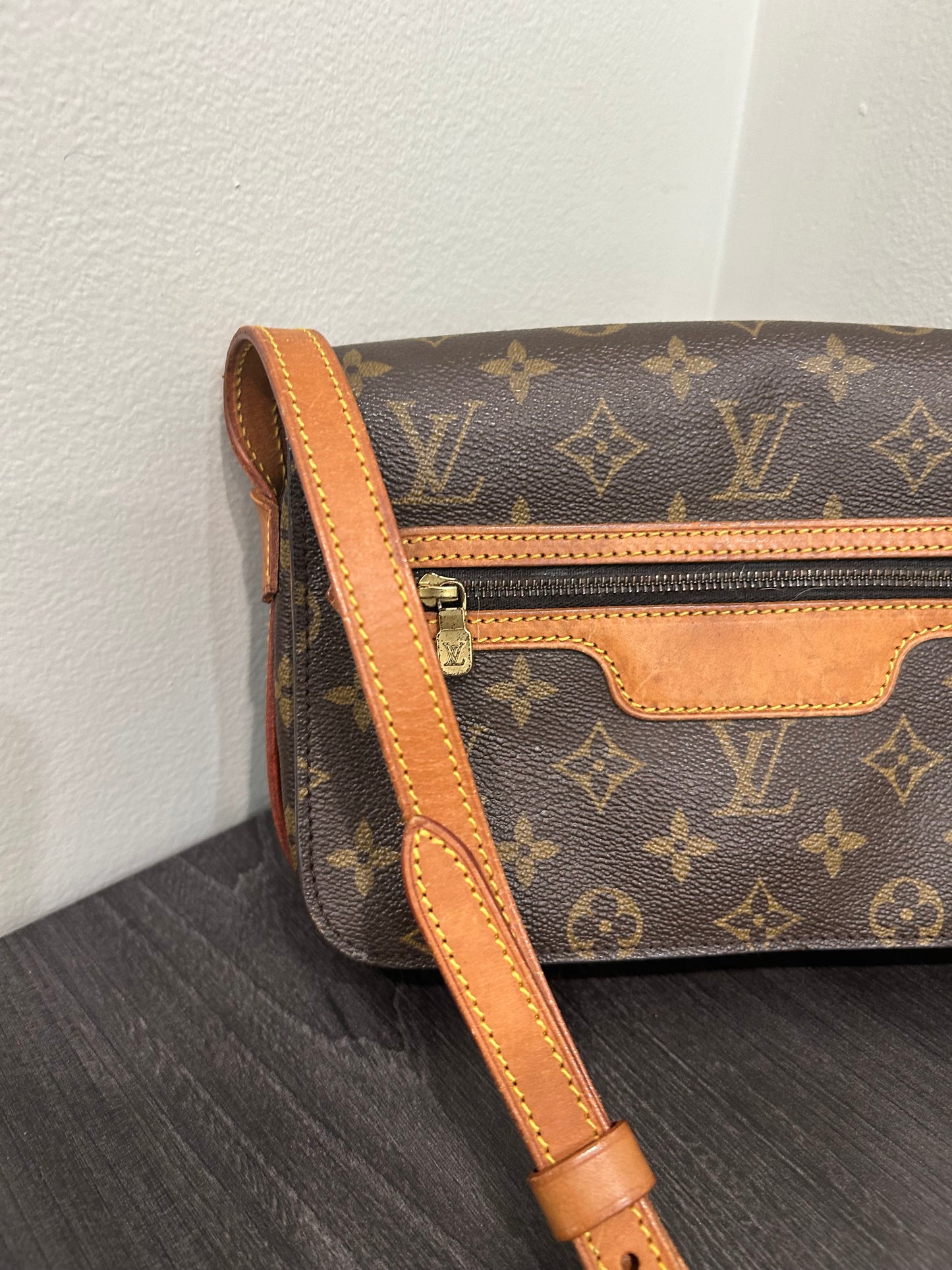 BUY NOW (50% Off for Subscribers) Louis Vuitton Monogram Crossbody