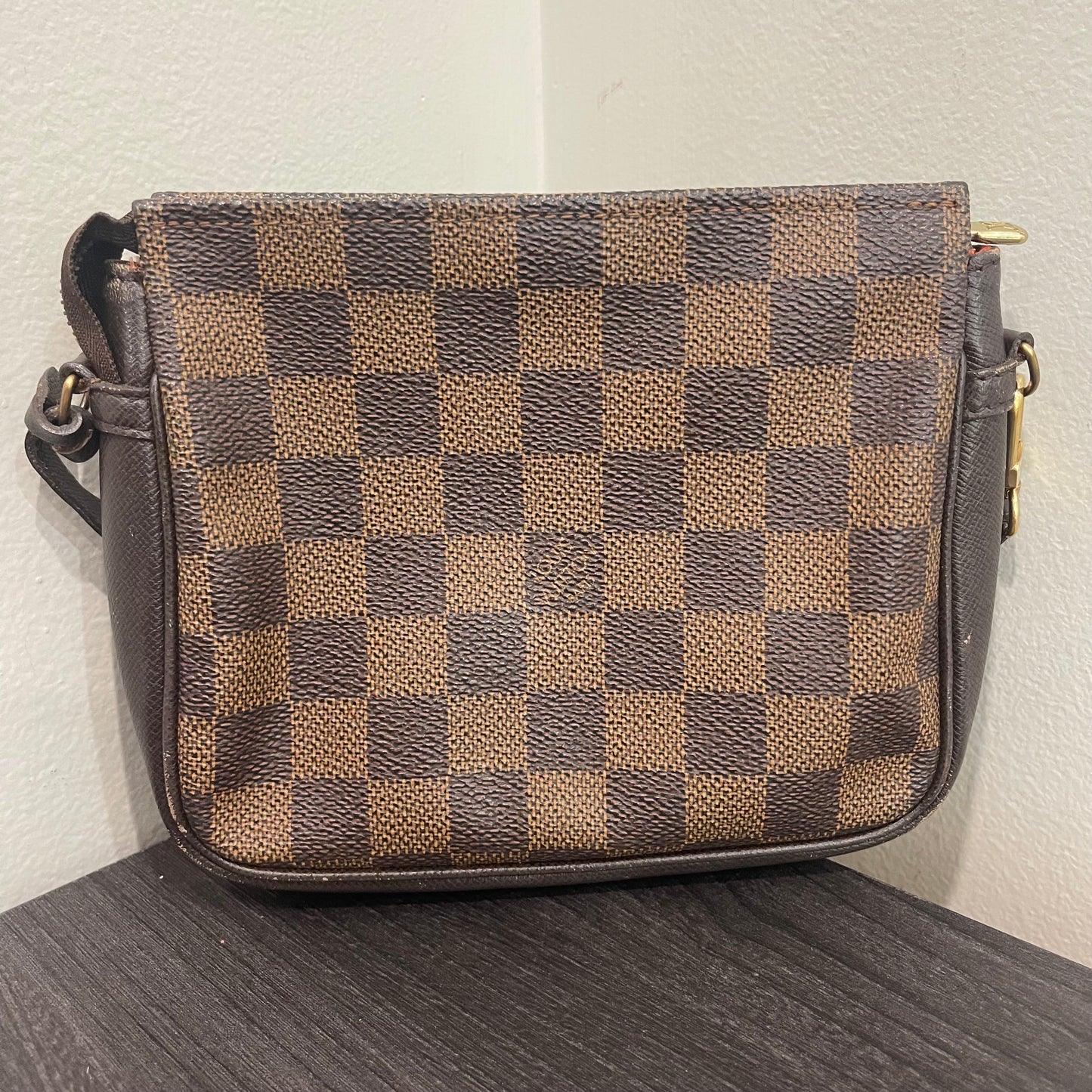 SOLD! Louis Vuitton Damier Ebene Trousse Make Up Bag Pochette