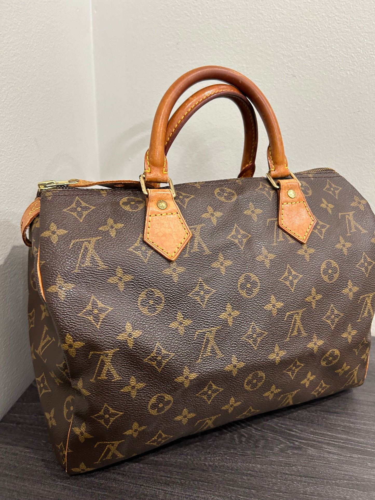 SOLD! Louis Vuitton Monogram Speedy 30