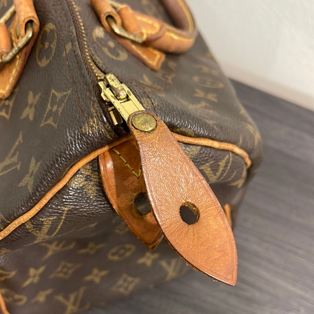 SOLD! Louis Vuitton Monogram Speedy 30