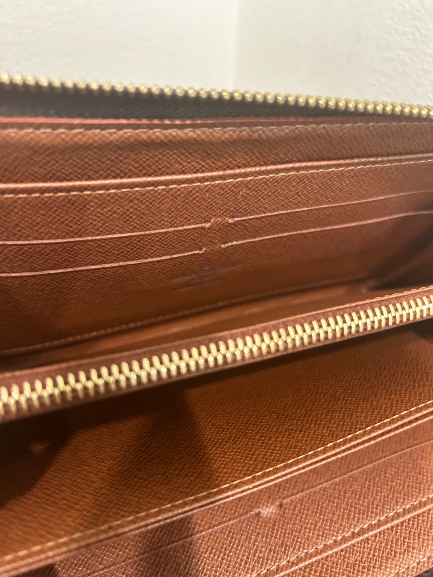 SOLD! Louis Vuitton Monogram Zippy Wallet