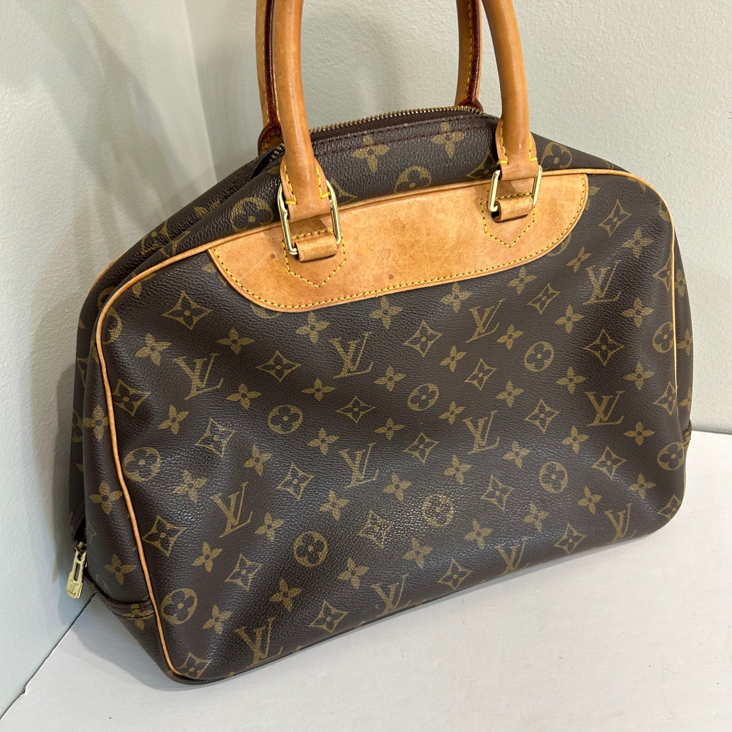 SOLD! Louis Vuitton Deauville
