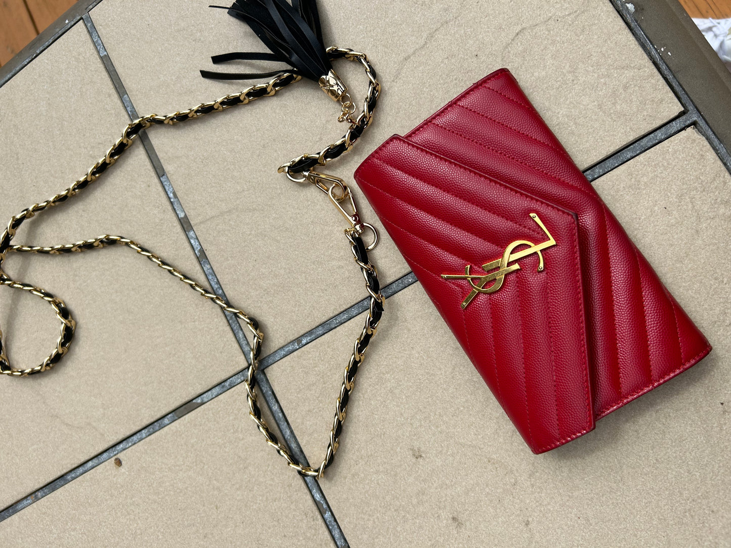 FRIDAY DEALš„ YSL Caviar Cassandra Wallet *Extra 50% Off for Subscribers*