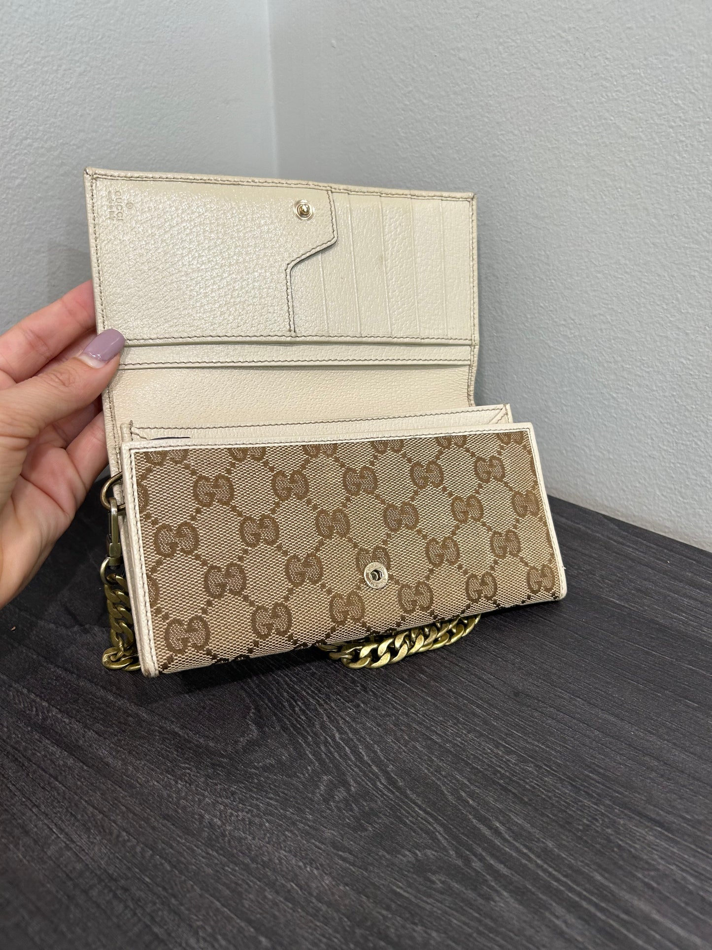 SOLD! Gucci GG Wallet on Chain