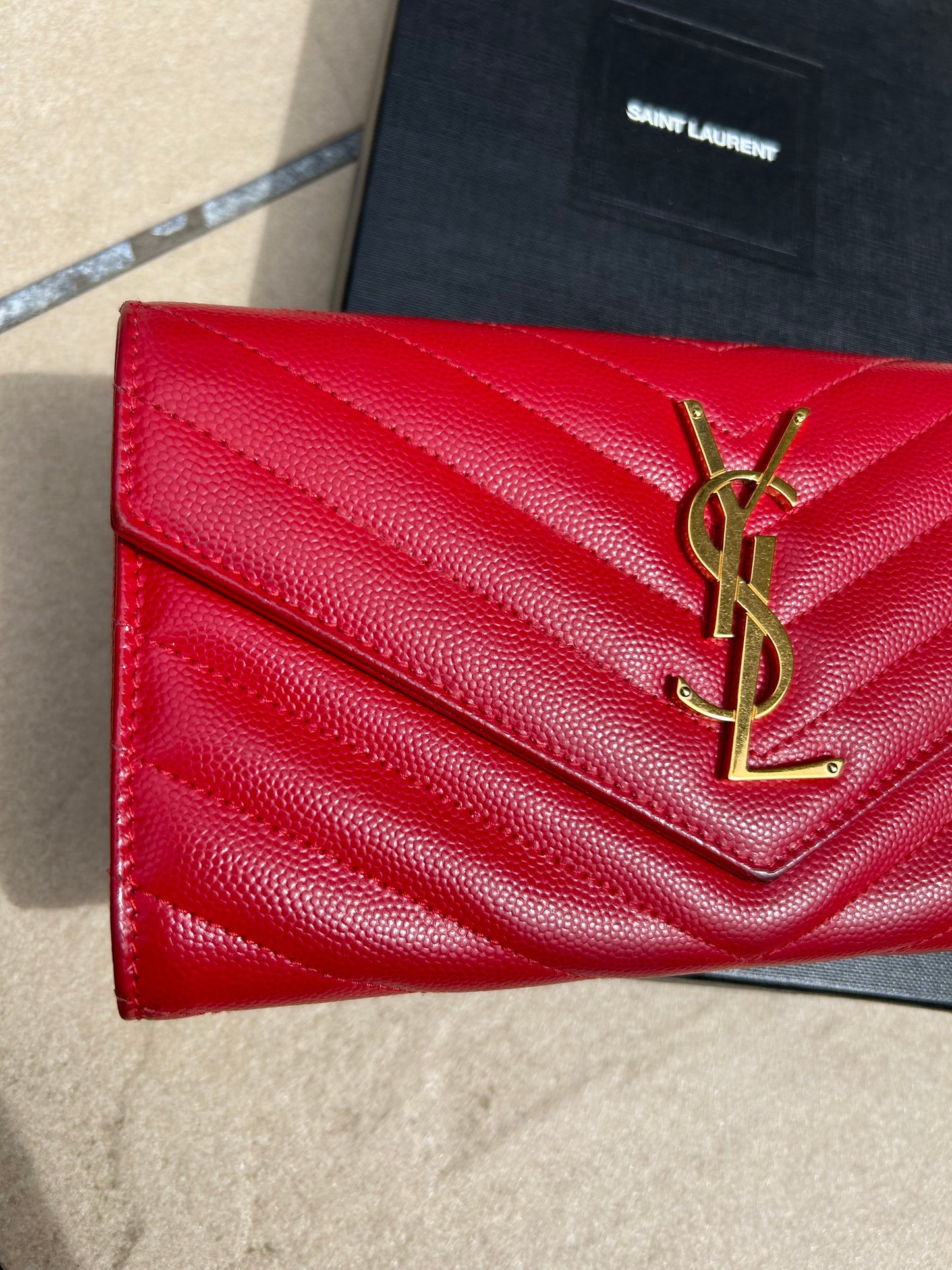 FRIDAY DEALš„ YSL Caviar Cassandra Wallet *Extra 50% Off for Subscribers*