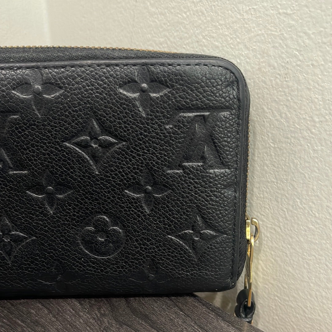 SOLD! Louis Vuitton Empreinte Zippy Wallet