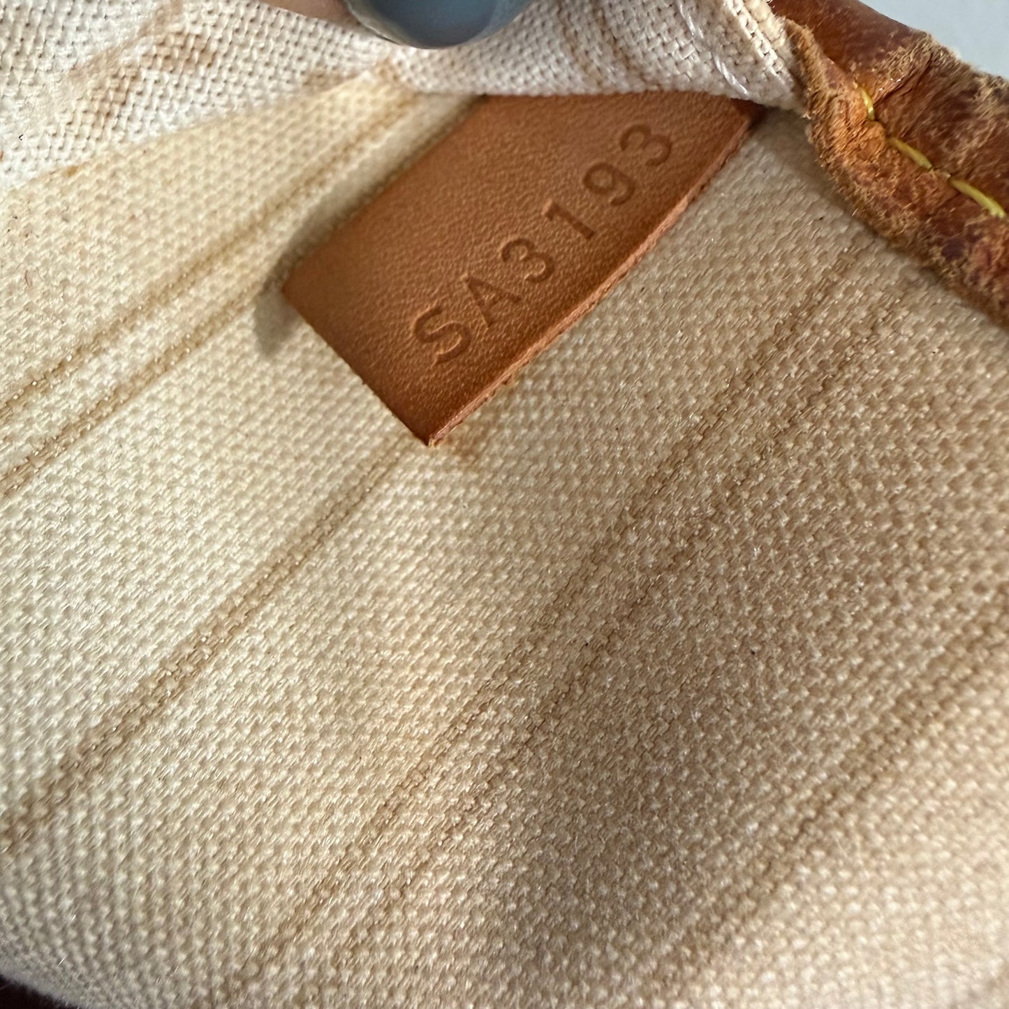 BF-11 LOUIS VUITTON Damier Azur Neverfull MM