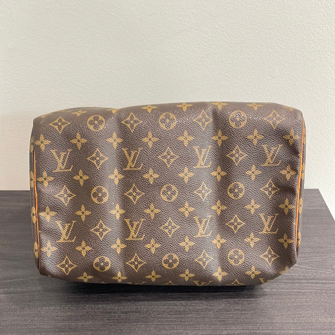SOLD! Louis Vuitton Monogram Speedy 30 with Lock & Key