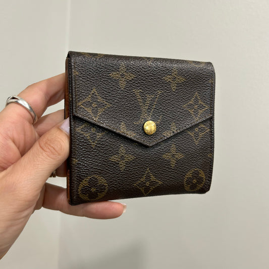 SOLD! Louis Vuitton Wallet