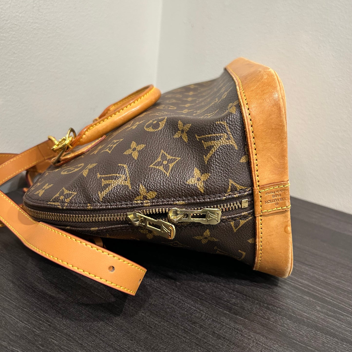 #506 LOUIS VUITTON Alma