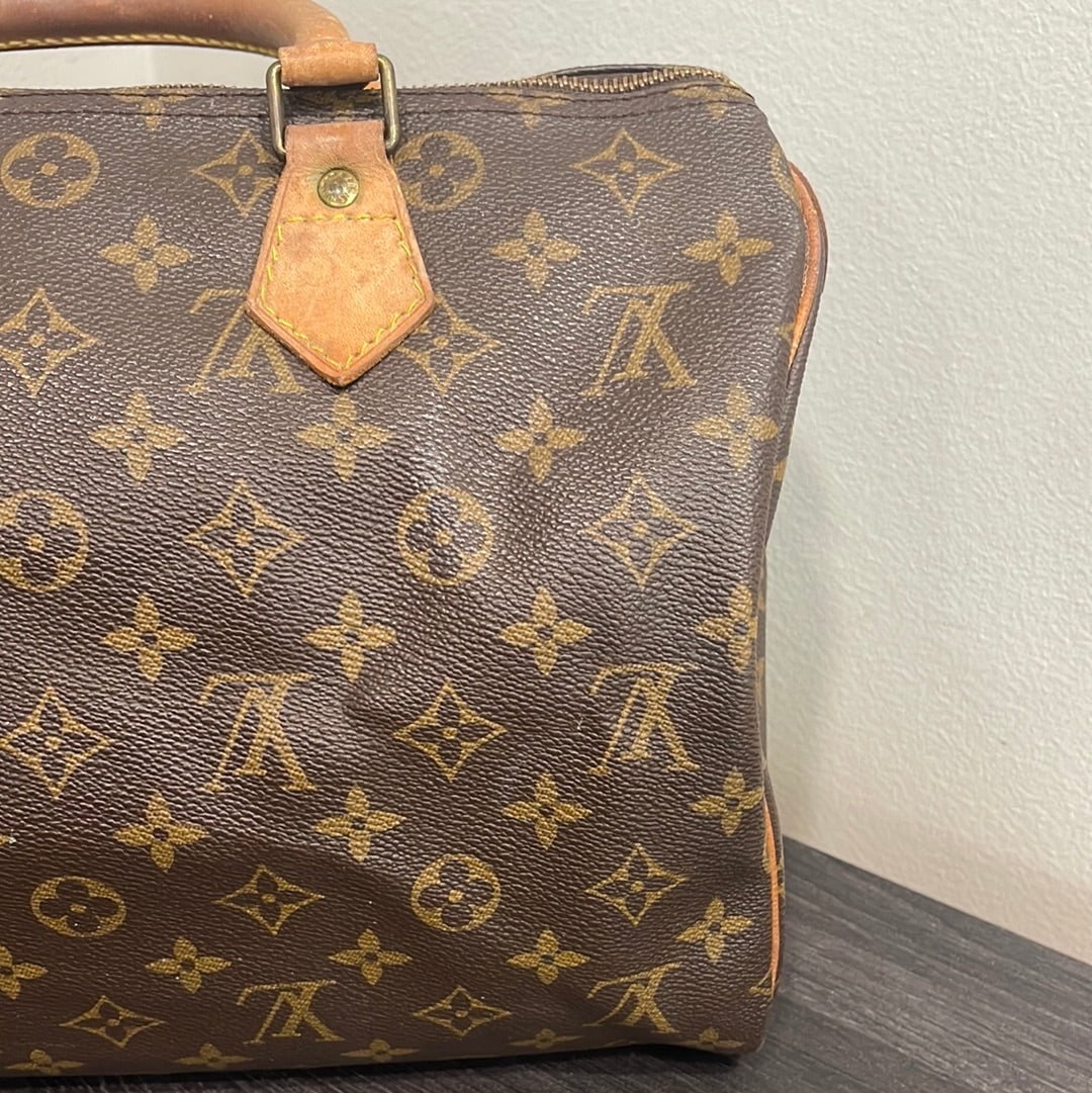 SOLD! Louis Vuitton Speedy 30