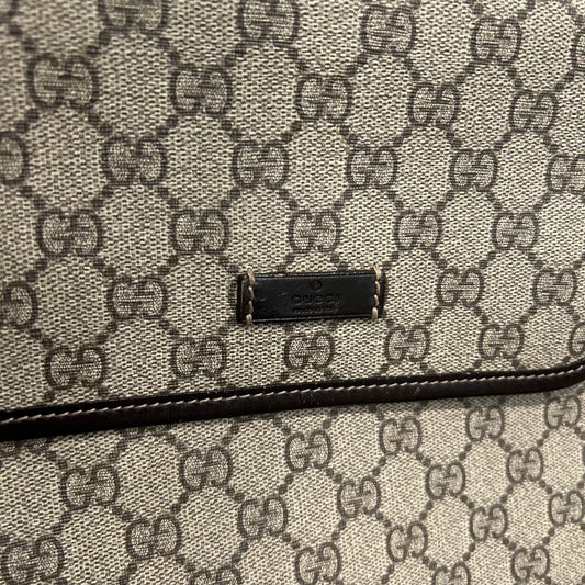 #212 GUCCI Crossbody
