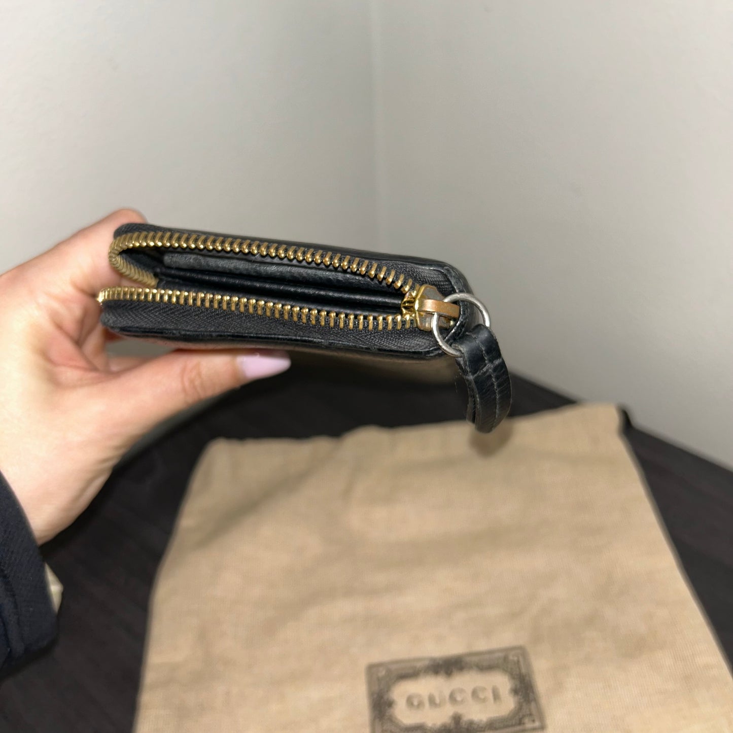 #180 GUCCI Marmont Zip Wallet