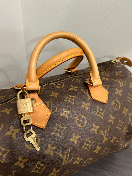 SOLD! Louis Vuitton Monogram Speedy 35