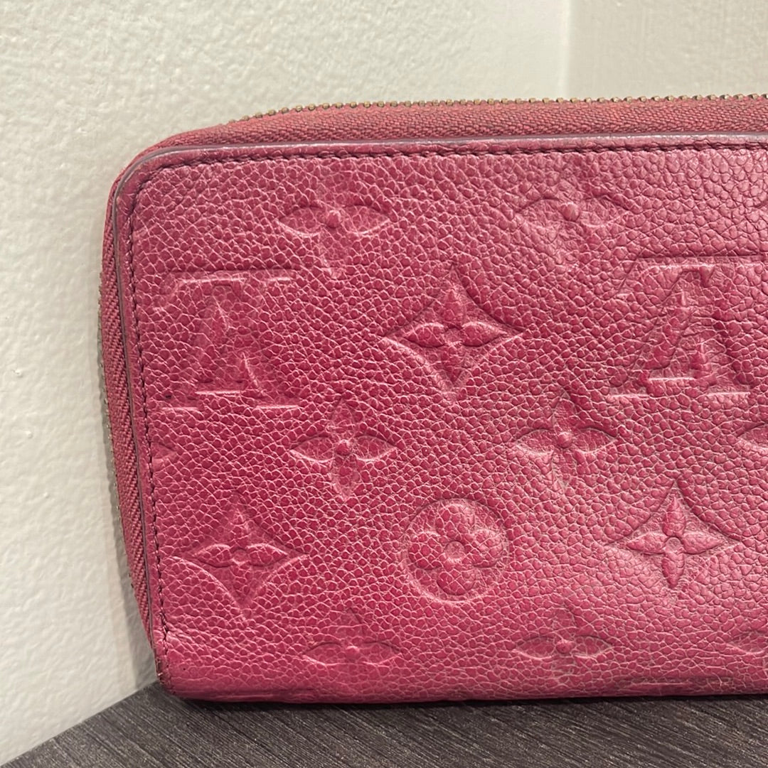 SOLD! Louis Vuitton Empreinte Zippy Wallet