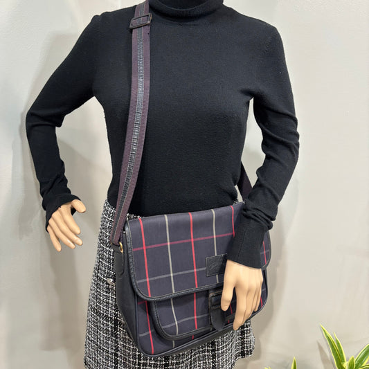 8886 BURBERRY Vintage Crossbody