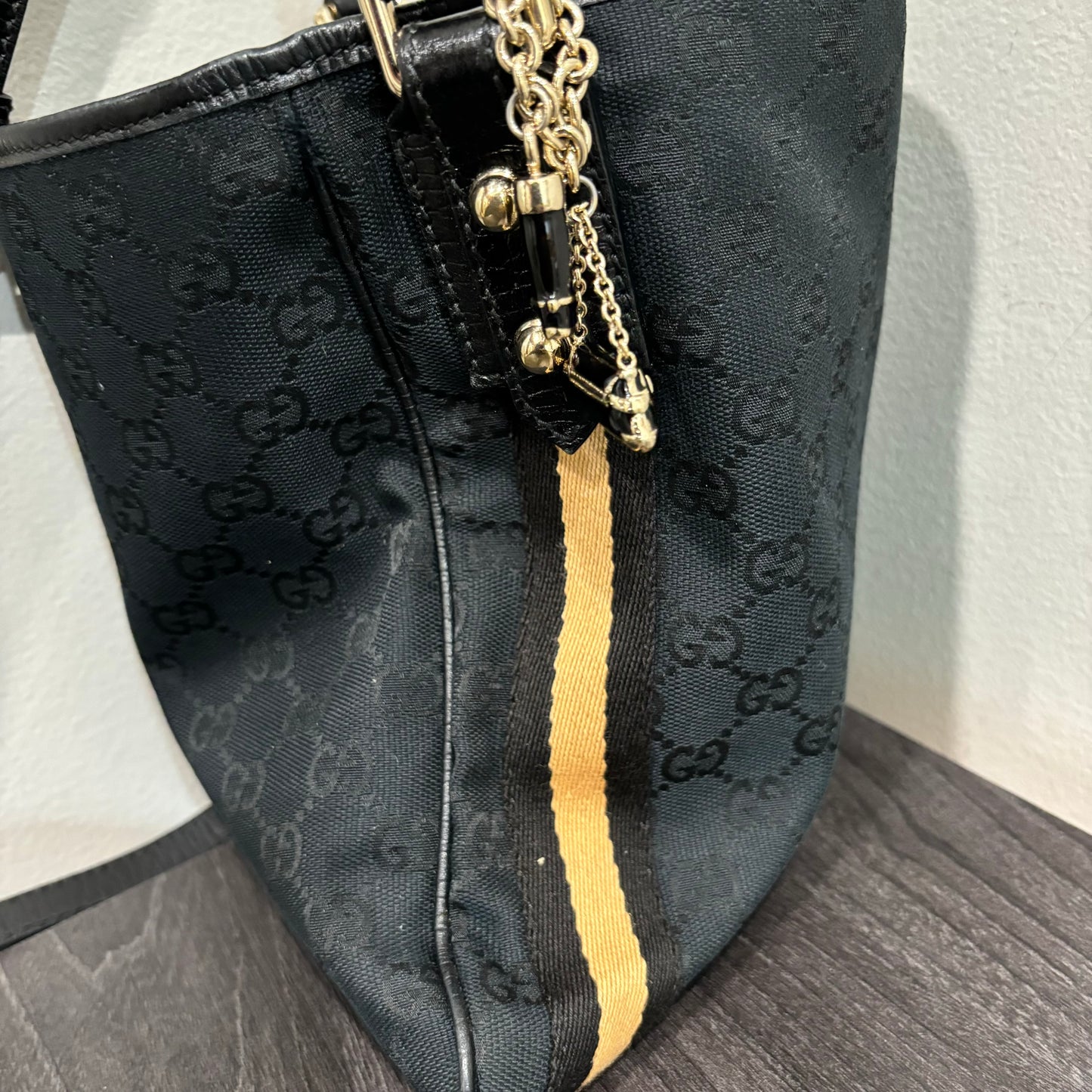 #293 GUCCI Crossbody