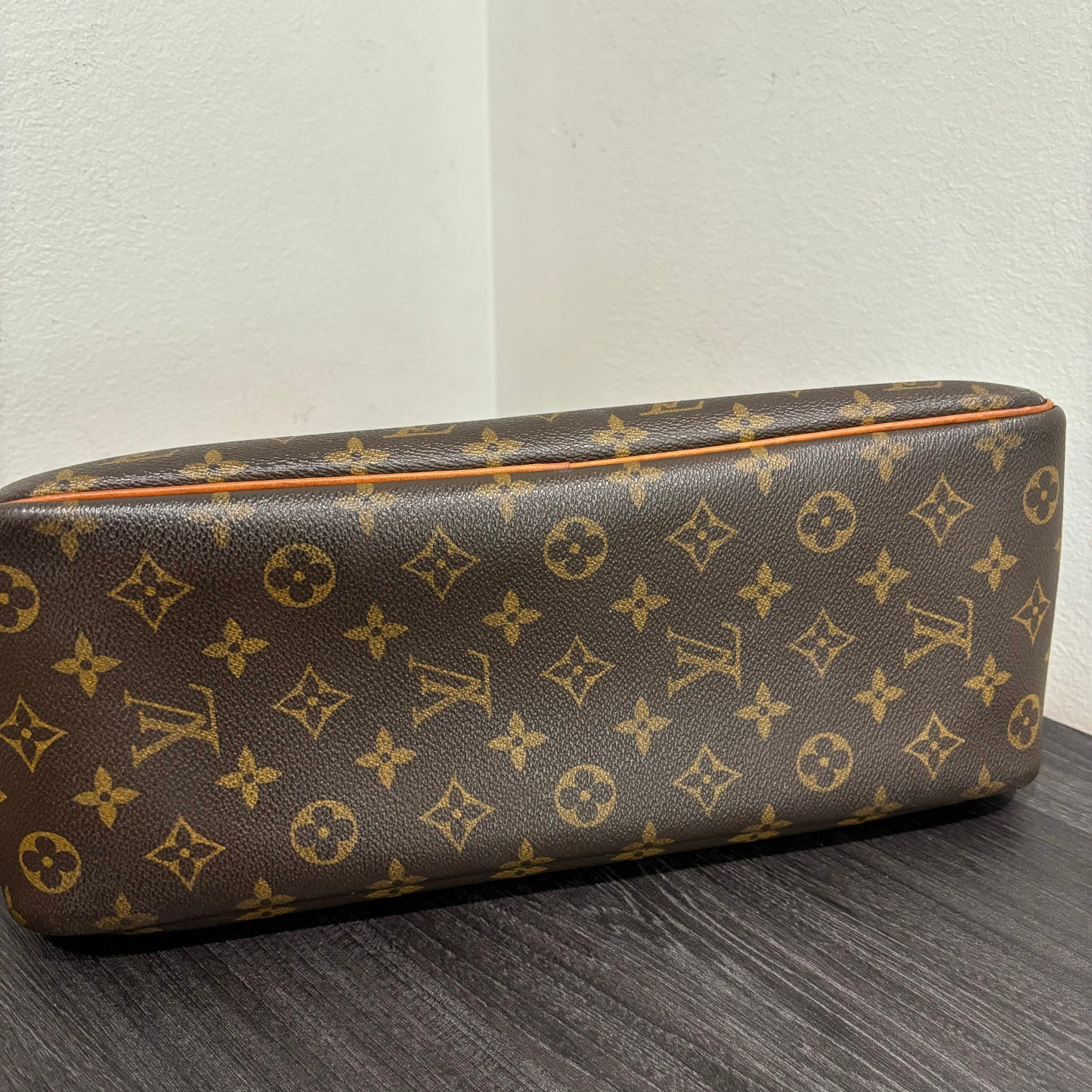 #326 LOUIS VUITTON Deauville