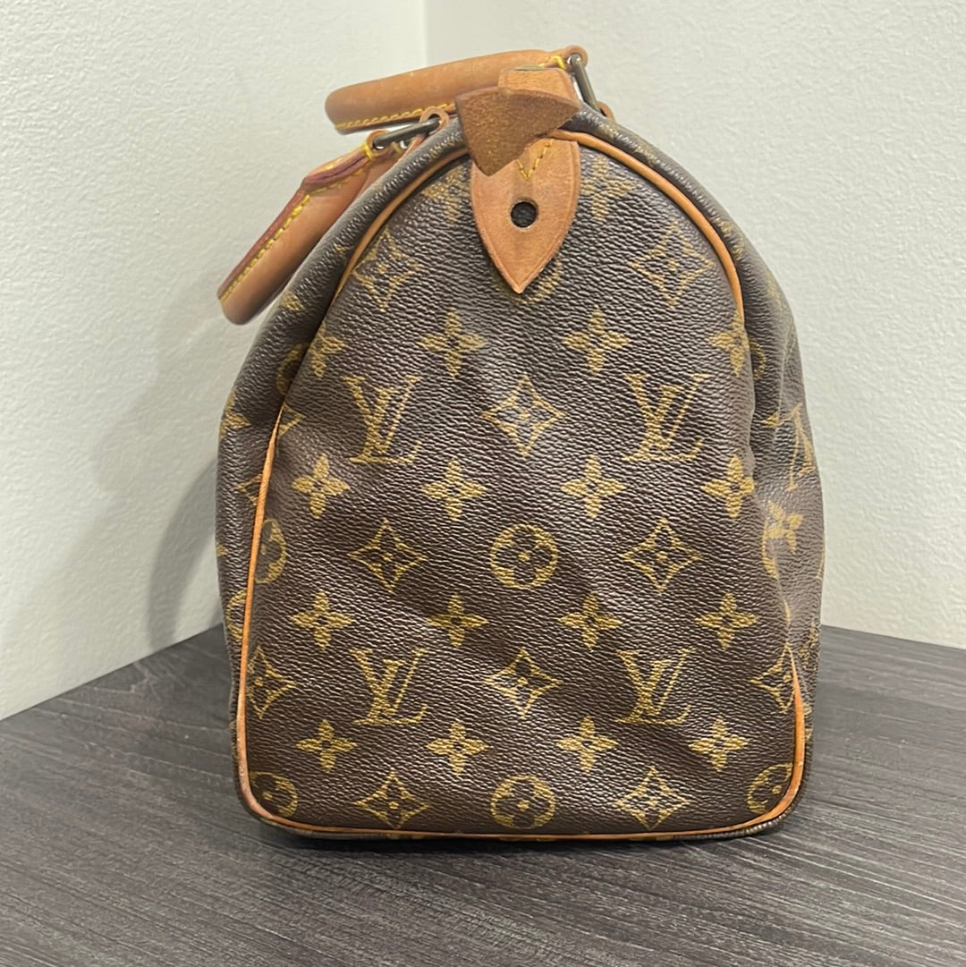 SOLD! Louis Vuitton Speedy 30