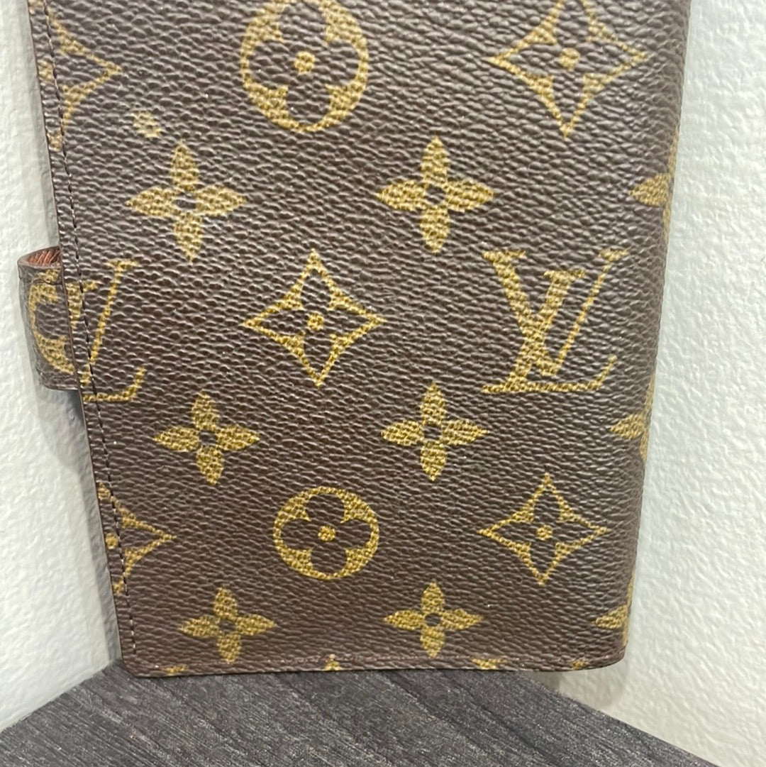 SOLD! Louis Vuitton Monogram Agenda PM